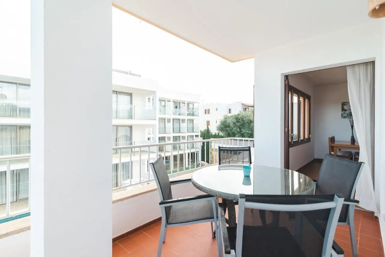 Apartments Residencial Cala Ferrera